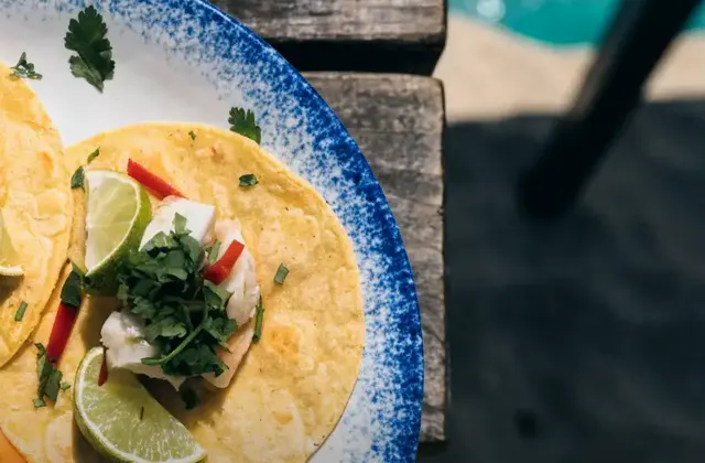 La Ola Taqueria