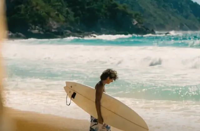 Lucy Surf School Puerto Escondido