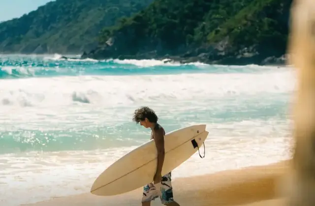 Alua Surf Shop